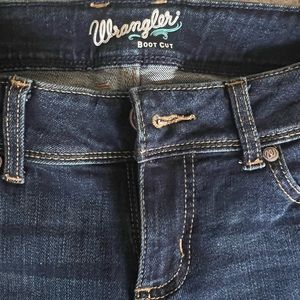 Wrangler boot cut jeans size 3/4